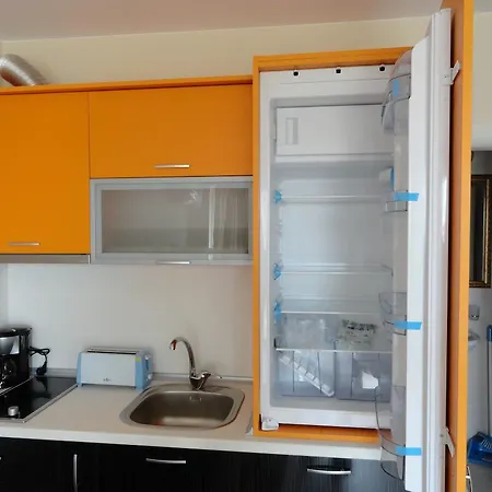 Апартаменты Mellia Boutique *