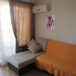Mellia Boutique Apartment Ravda